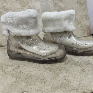 Ugg clear Rubber Rain /snow / any season boots